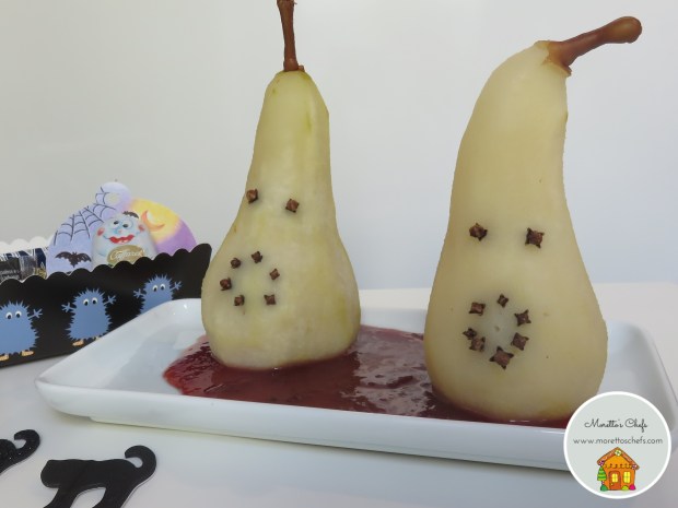 Fantasmini di pera su pozza di sangue di ciliegie