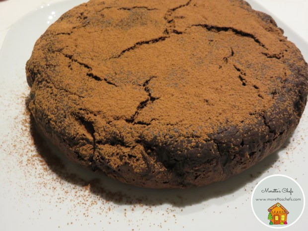 Torta semplice, veloce, veg e senza glutine al cioccolato - ricetta per Wannabemum