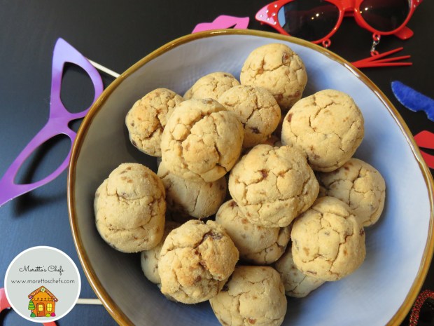 Dovevano essere castagno di Carnevale: biscottini di frolla senza glutine con uvetta