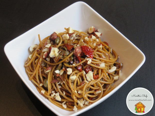 Spaghetti con salsa al caffè espresso, capperi e pomodorini - ricetta per Il Circolo del Cibo Altromercato