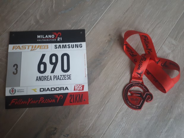 Milano21 - Pettorale e medaglia