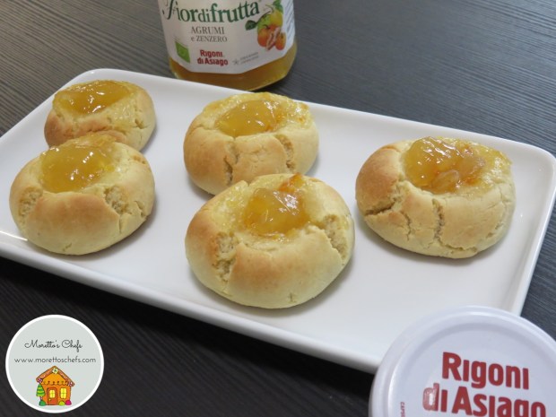 Biscottini alle mandorle, agrumi e zenzero