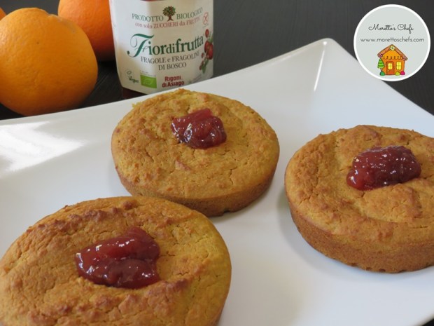 Tortine arancia e fragole