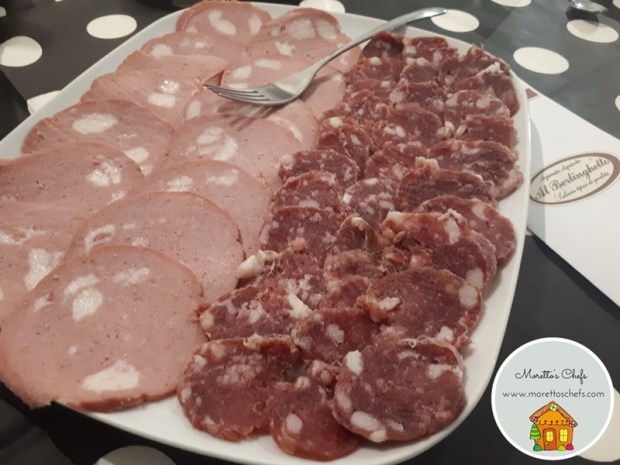 Improvvisare una cena con amici? È facile con i salumi Al Berlinghetto!